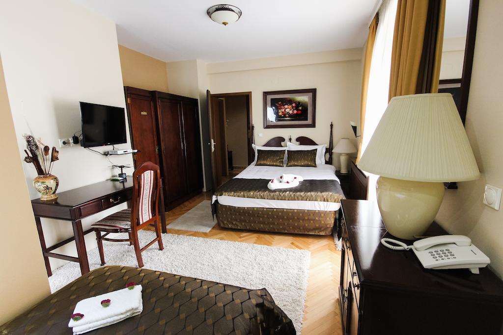 Hotel Villa Ragusa Skopje Room photo